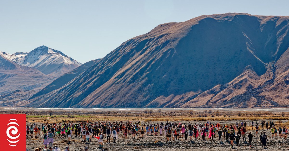 'Nothing like it': 24hrs of running, solving riddles around Canterbury high country - Vimarsana News