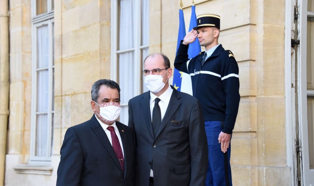 French Polynesia president Fritch (left) and French prime minister Jean Castex
