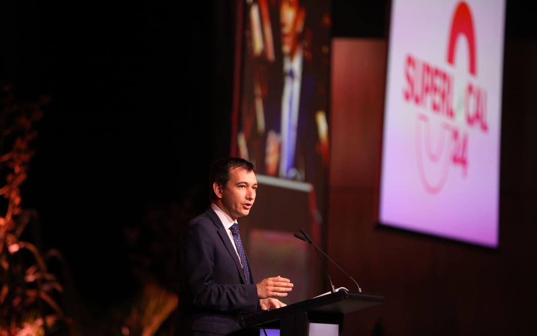 Local Government Minister Simeon Brown announces the high-level framework for regional deals.