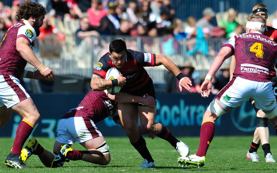 Canterbury's Rob Thompson on the burst against Southland at AMI Stadium, Christchurch, on the 10th October 2015. Copyright Photo: John Davidson / www.photosport.nz
