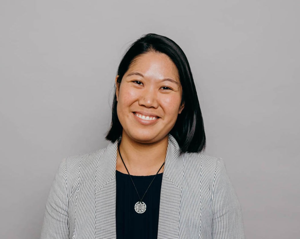 Dr Jin Russell