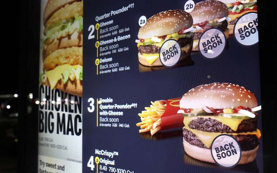 OMAHA, NEBRASKA - OCTOBER 22: Quarter Pounders are marked as unavailable and 'Back Soon' in the Drive Thru lane at a McDonald’s restaurant on October 22, 2024 in Omaha, Nebraska. Nearly 50 people were sickened with E.coli in ten states, with three people hospitalized in the Omaha area, after eating at McDonald’s restaurants. The E. coli outbreak has been linked to McDonald’s Quarter Pounders, according to the CDC.   Mario Tama/Getty Images/AFP (Photo by MARIO TAMA / GETTY IMAGES NORTH AMERICA / Getty Images via AFP)