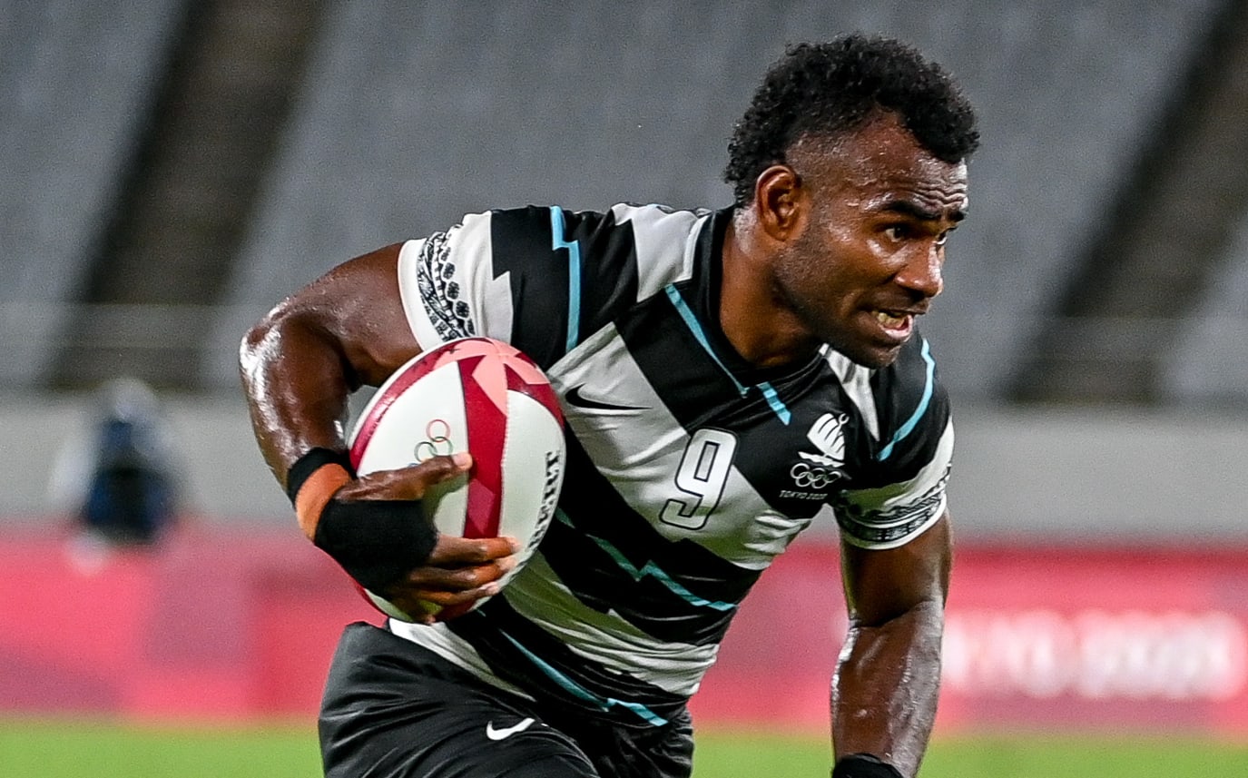 Jerry Tuwai scored two tries as Fiji advanced to the semi finals at the Tokyo Olympics.