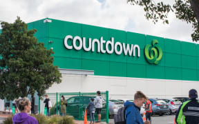 Larger than usual queues outside of Countdown Greenlane a day before the supermarkets shut on Good Friday.
