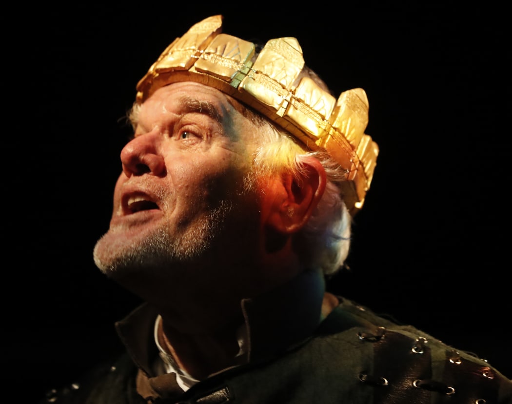 01 06 2023 NEWS PHOTO MARTIN DE RUYTER/STUFF

Mark Hadlow and Lara Macgregor perform in The Professional Theatre production, Mr & Mrs Macbeth of Dodson Valley Rd, at the Theatre Royal.