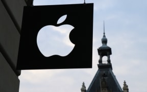 Apple logo