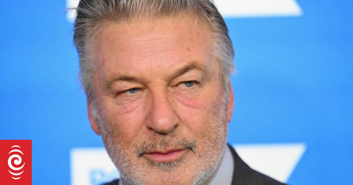 Alec Baldwin request to drop 'Rust' manslaughter case denied - Vimarsana News