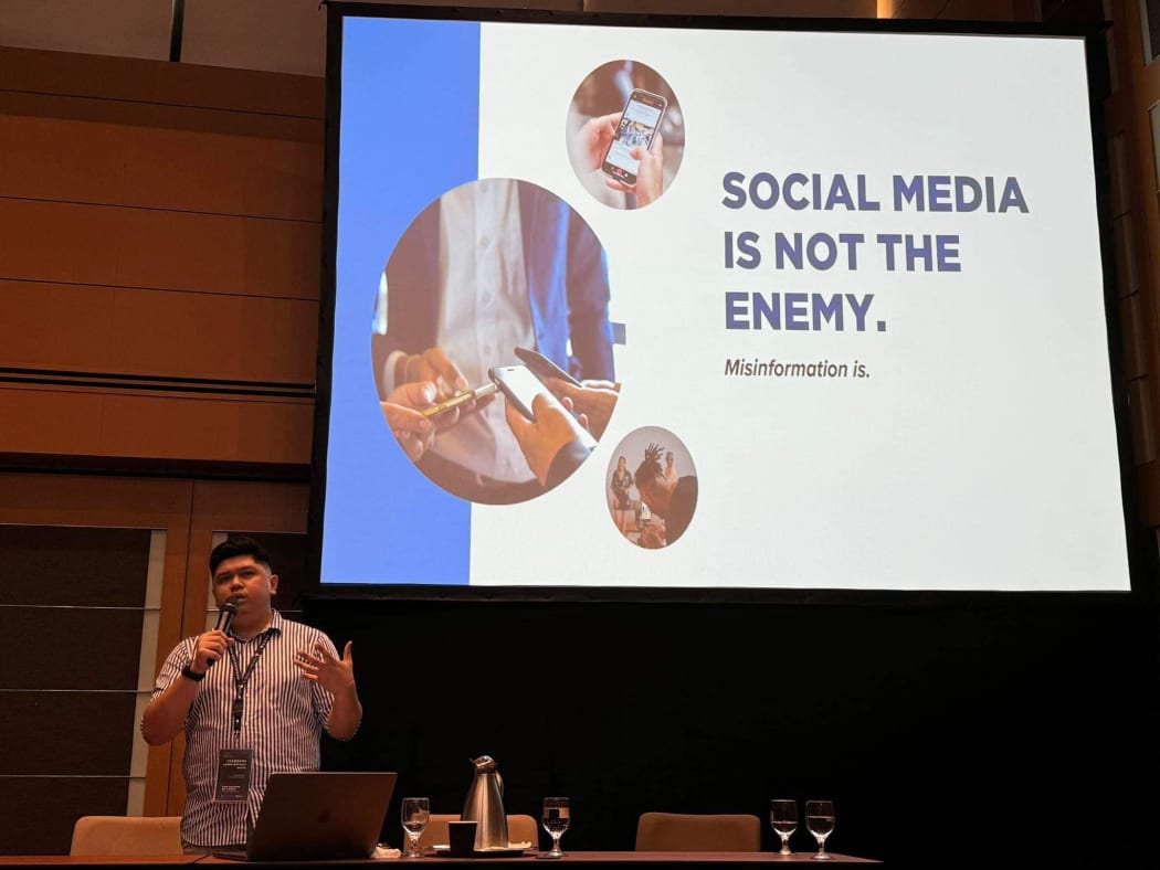 Theodore Jason Patrick Ortiz from Philippines media company GMA tells journalists at the Future of Facts conference how to harness social media for news.