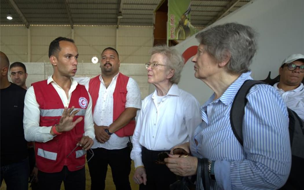 Former Irish President Mary Robinson and Former New Zealand Prime Minister Helen Clark at an Egyptian Red Crescent centre.