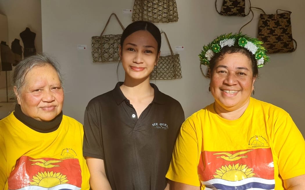 L-R  Tuman Tomata, Regina Temarawa Kabiriera and Sailosa Tuean Iotia