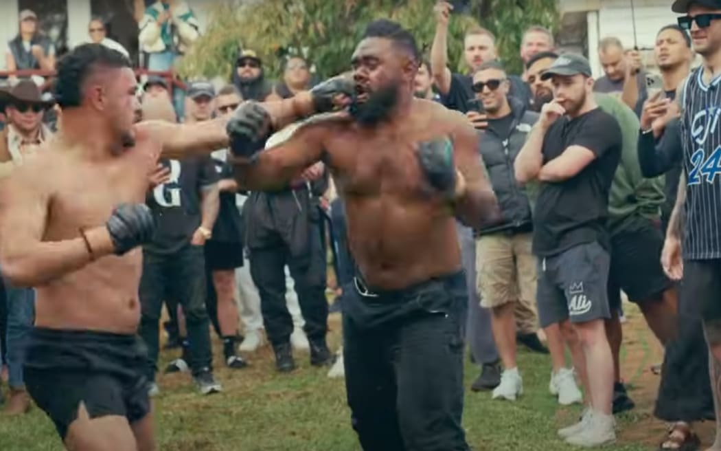 Dan hooker hosted 32 men in a 'one minute scrap' tournament for a $50,000 cash prize.