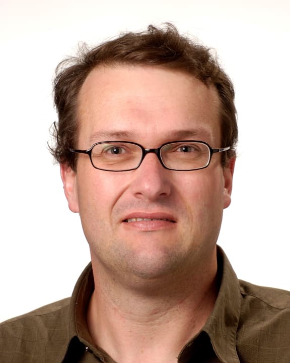 Dr Jim Moir