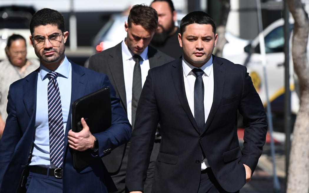 South Sydney Rabbitohs player Brandon Smith (right) is seen arriving at the Southport Magistrates Court on the Gold Coast, Thursday, September 18, 2025. AAP Image/Darren England/ Photosport)