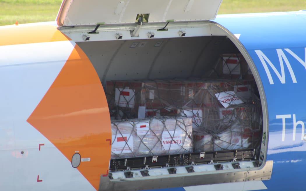 30 tons of Indonesian relief supplies landed at Vanuatu's Bauerfield International Airport on 9 May 2023.