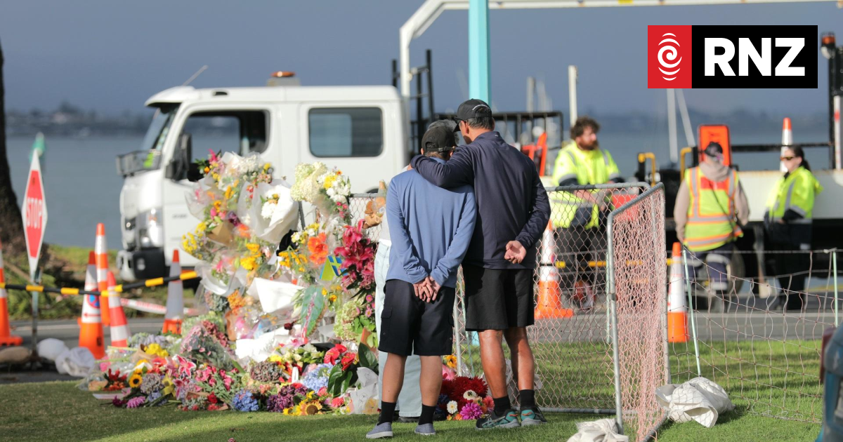 Mayor says area around Mount Maunganui to open when safe