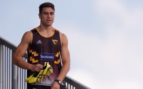 MELBOURNE, AUSTRALIA - JANUARY 13:  Shem Tatupu walks out before a Hawthorn Hawks AFL pre-season training session at Waverley Park on January 13, 2016 in Melbourne, Australia.  (Photo by Darrian Traynor/Getty Images)