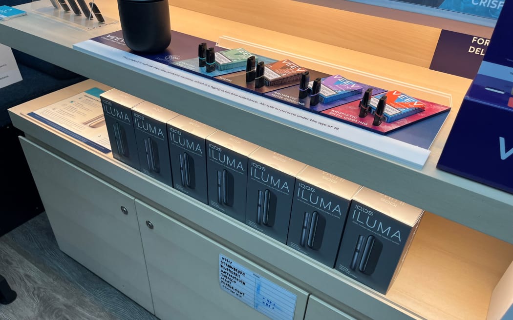 4KIXNY5 Vape 3 jpg? a=BACCd2AD