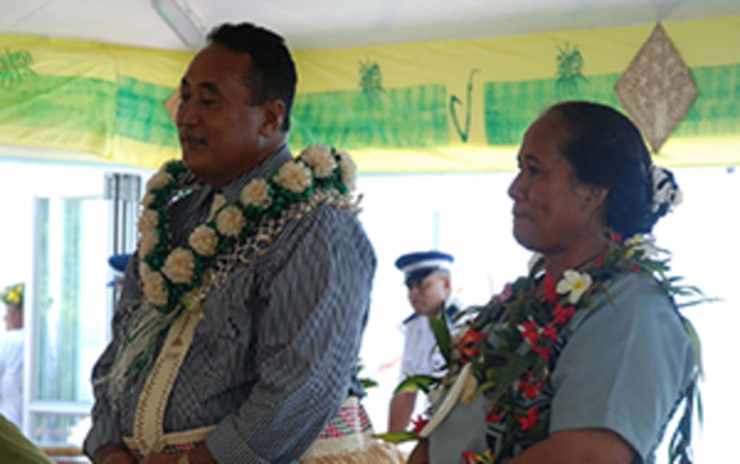 The Ulu of Tokelau, Siopili Perez, and his wife, Taase Perez, at their inauguration.