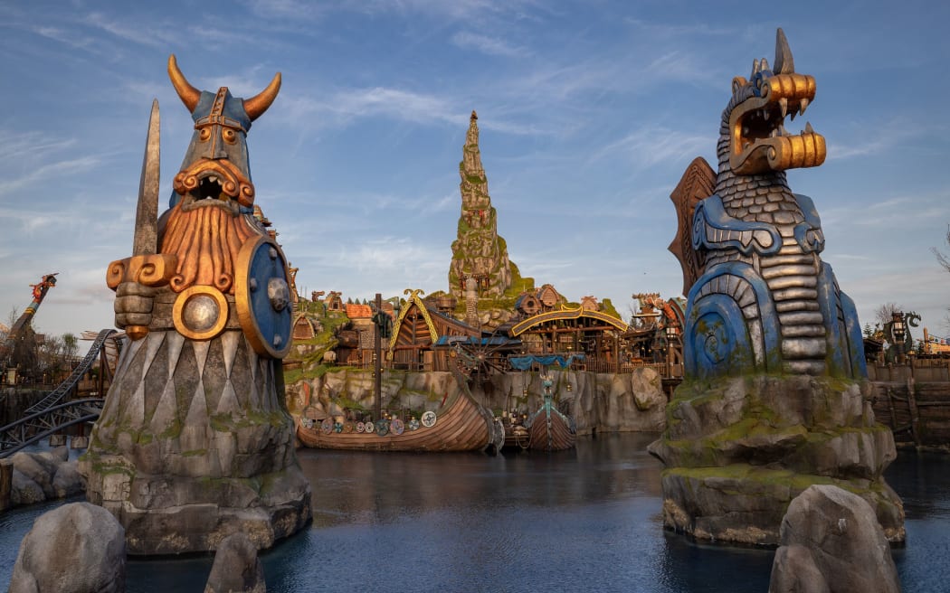 The elaborate How to Train Your Dragon – Isle of Berk is one of the four worlds.