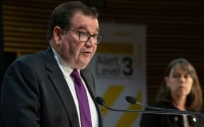 Finance Minister Grant Robertson and Director of Public Health Dr Caroline McElnay