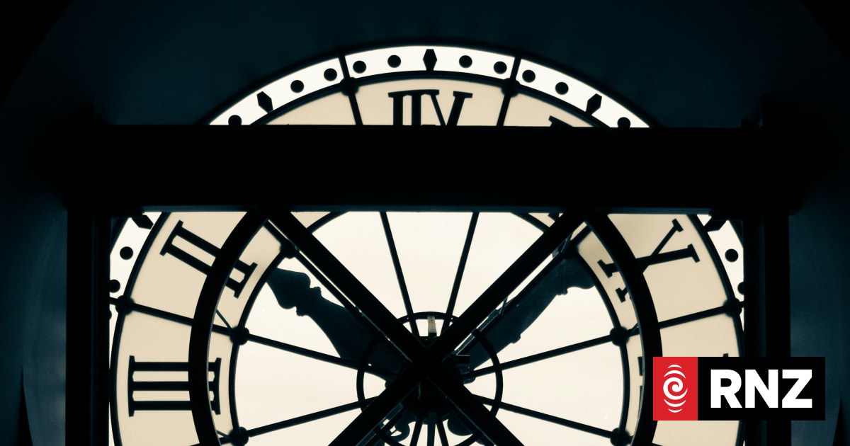 Timekeepers vote on scrapping leap second after 27 adjustments | News ...