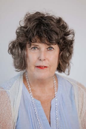 Dr Annamaria Garden