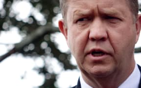 David Cunliffe announces to media in Auckland that he's resigning.