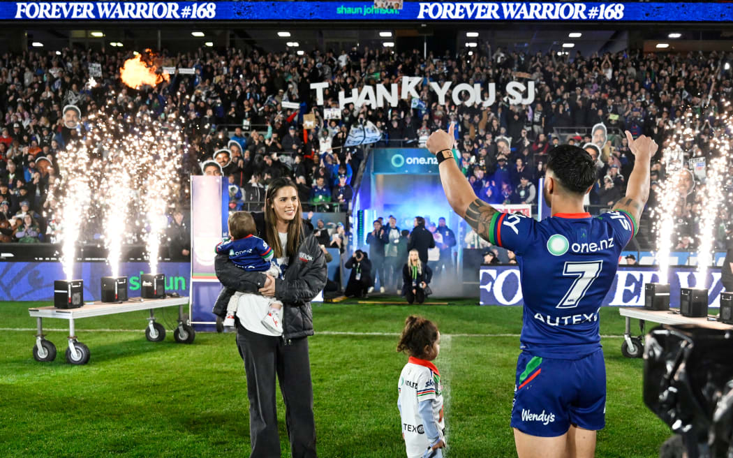 NRL: Bulldogs spoil Shaun Johnson's party on final outing for the Warriors  | RNZ News