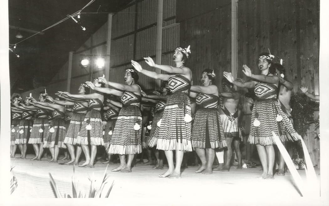 First National Polynesian Festival Competitions Rotorua 1972. Ngati Poneke team from Wellington. 
 

 
Archives New Zealand reference: AAQT 6539 W3537 126 / B1221