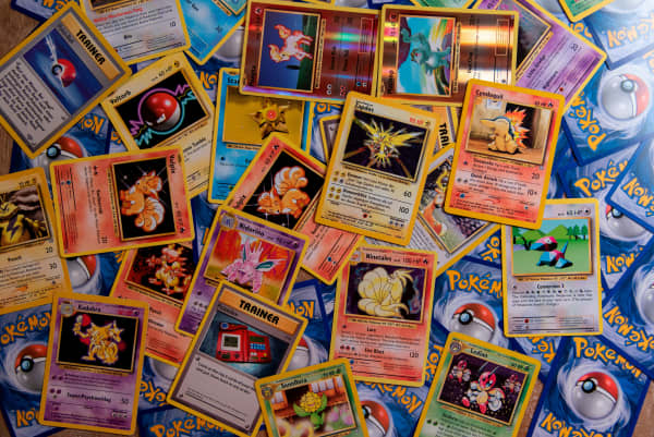 why are people obsessed with pokemon cards Why are people obsessed with (and stealing) Pokemon cards again?