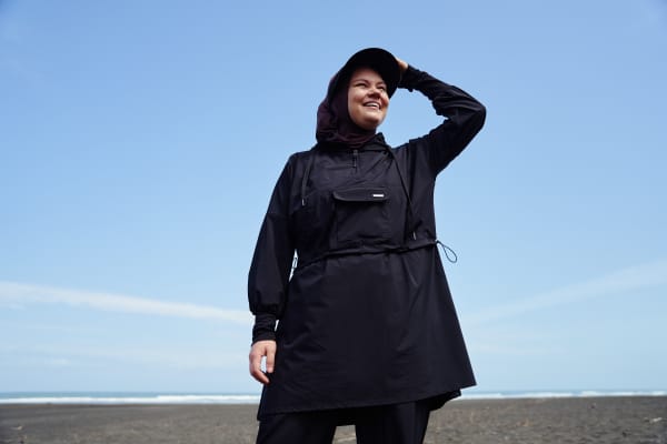 WOMMO designer Veronika Edali says she found there was a lack of modest activewear for women to be able to fully enjoy swimming in New Zealand.