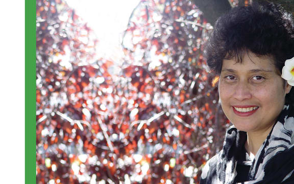 Faumuina Assoc. Professor Faafetai Sopoaga winner of Prime Minister's Supreme Award for Tertiary Teaching