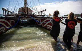 Haunui returns to Aotearoa.