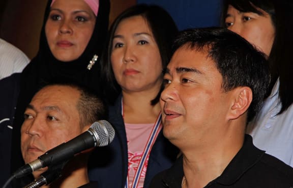 Opposition leader Abhisit Vejjajiva announced the MPs would resign.