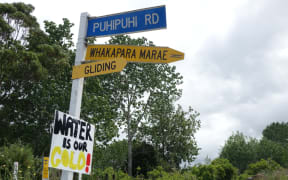 Anti mining signs near Puhipuhi north of Whangarei.