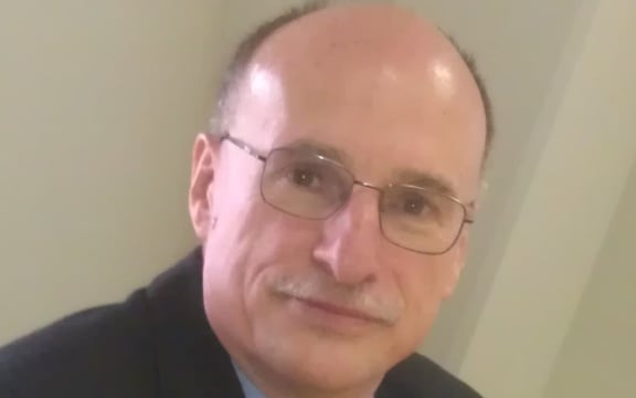 Dr Mark Peterson.