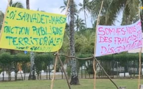 Public sector strike awaits resolution