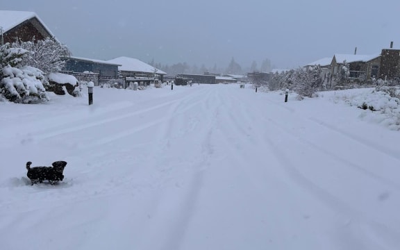 Lake Tekapo snow on 12 July 2022.