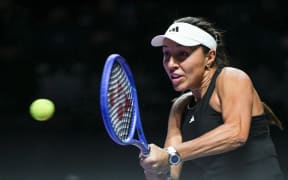 RIYADH, SAUDI ARABIA – NOVEMBER 4, 2025:
Jessica Pegula of the United States plays against  Aryna Sabalenka during their group-stage match on Day 4 of the 2025 WTA Finals, part of the Hologic WTA Tour, at King Saud University Indoor Arena in Riyadh, Saudi Arabia, on November 4, 2025. (Photo by STR/NurPhoto) (Photo by NurPhoto via AFP)