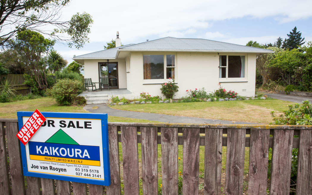 A house for sale on Beach Rd