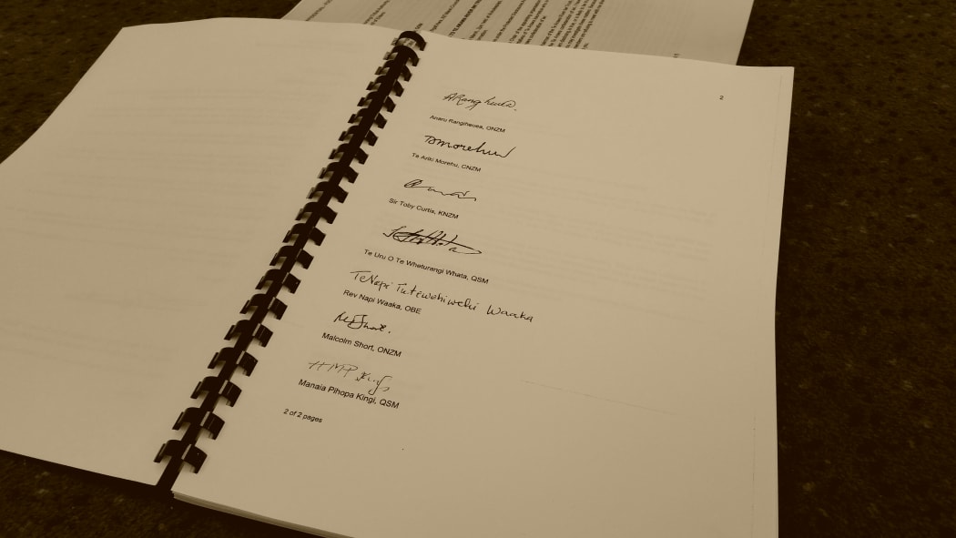 The signatures on the letter sent by Sir Toby Curtis and six other Te Arawa leaders to Crown ministers.