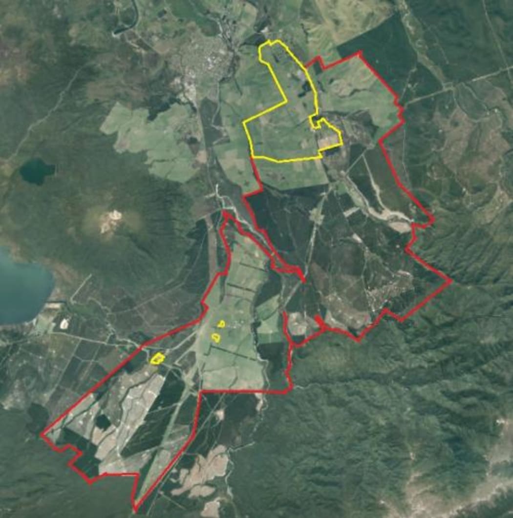 A current map of the full Tongariro-Rangipō prison site (current land bordered in red; future Corrections land to be leased bordered in yellow)