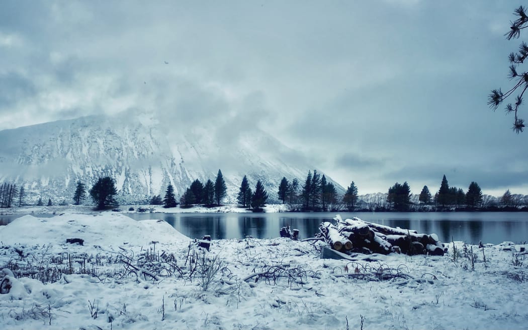 Lake Ohau July 2022