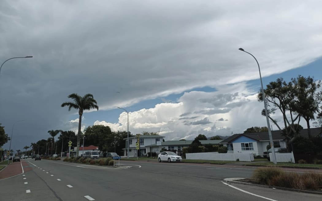 Storms approaching Gisborne city.