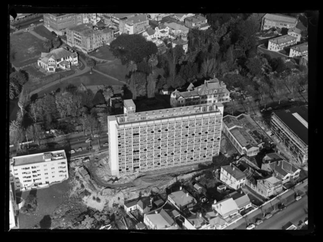 New state flats in Grey’s Avenue, Auckland