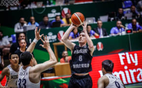 Tall Blacks Derone Raukawa
