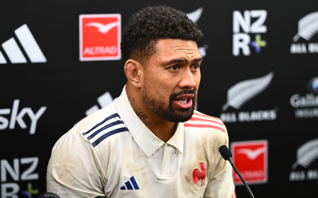 Ardie Savea of New Zealand.