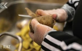 Prisoners to cook food for hungry school children: RNZ Checkpoint
