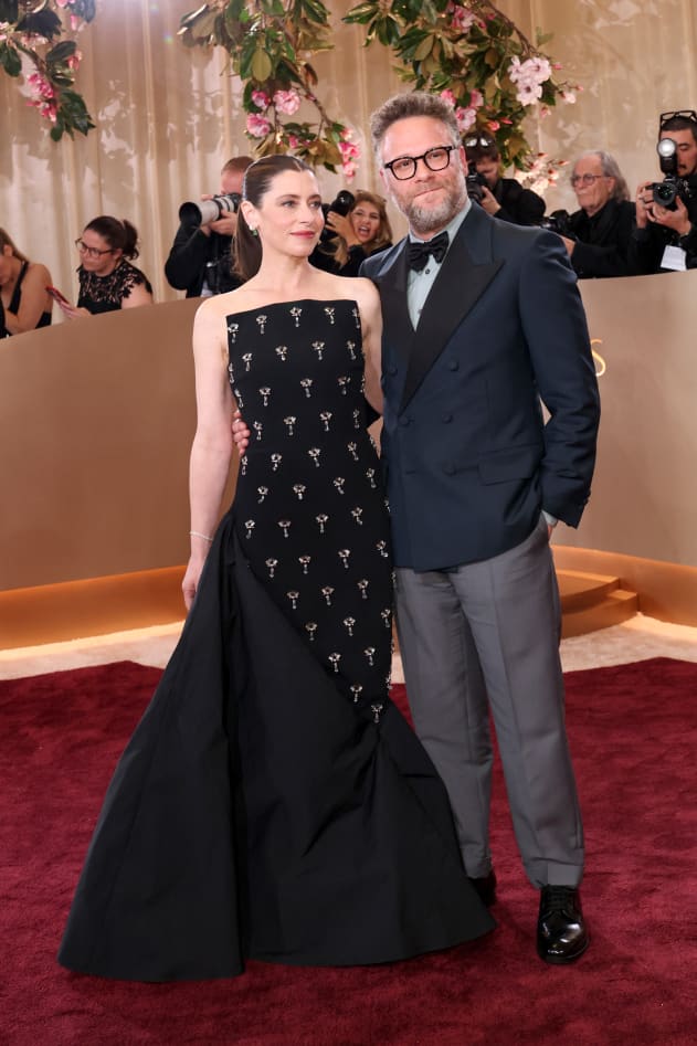 Lauren Miller Rogen and Seth Rogen attend the 83rd Annual Golden Globe Awards at The Beverly Hilton on January 11, 2026 in Beverly Hills, California.