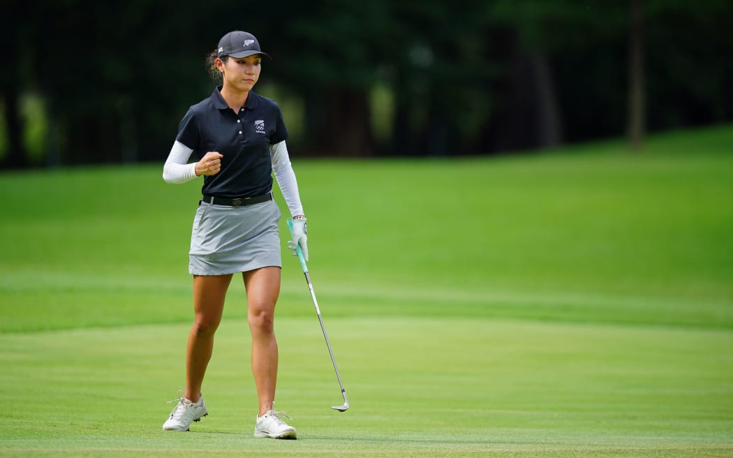 New Zealand's Lydia Ko reacts after making a birdie on the 4th hole in round 4 of the womens golf individual stroke play during the Tokyo 2020 Olympic Games at the Kasumigaseki Country Club in Kawagoe on August 7, 2021. (Photo by YOSHI IWAMOTO / AFP)